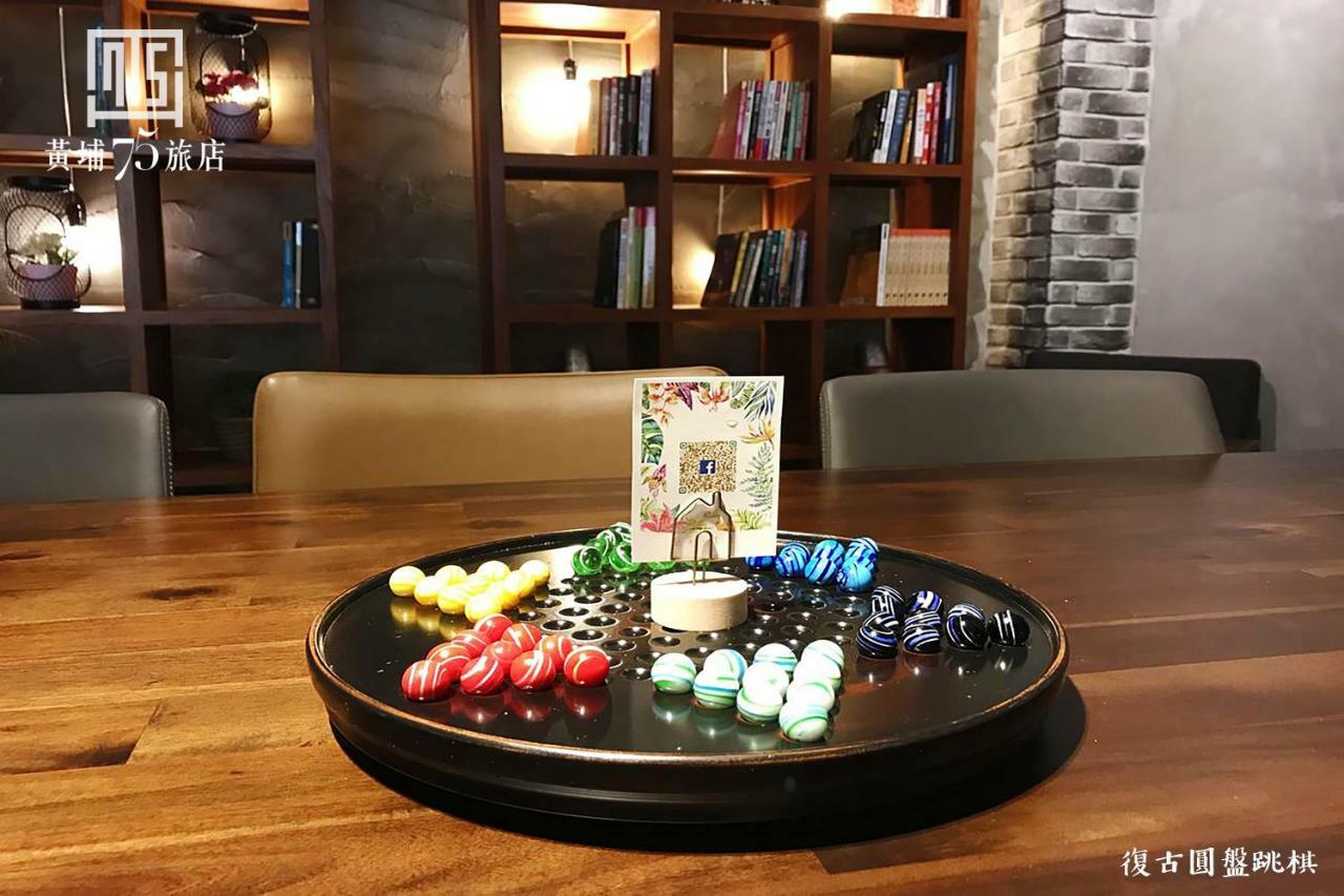 Military 75 Hotel Đài Trung Ngoại thất bức ảnh